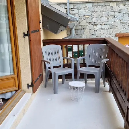 Apartment étoilé: Ski-in Comfort With Free Wi-fi