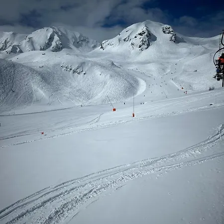étoilé: Ski-in Comfort With Free Wi-fi Saint-Sorlin-d'Arves
